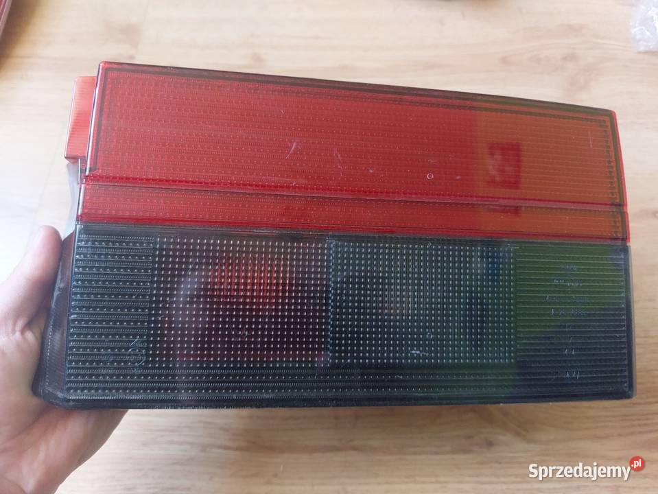 Seat Toledo I 1L lampa prawa klapy tylnej Hella