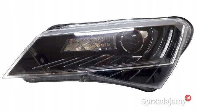 LAMPA LEWA PRZÓD XENON SKODA SUPERB III EU