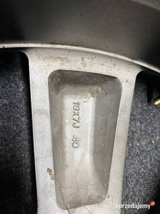 Felga Nissan X trail 19 stan Średnica 19" Samochodowe