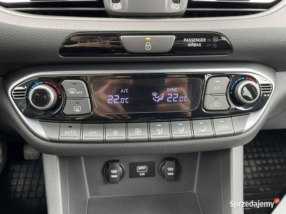 Hyundai i30 15DPI 110 Smart LED Android Auto pełny VAT Piotrków Trybunalski