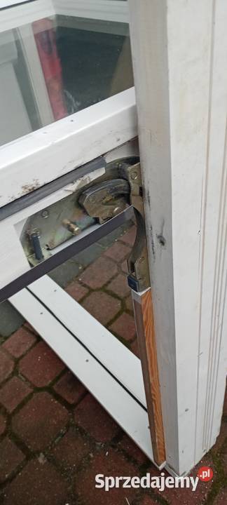 Okno dachowe velux dwuszybowe duże w stanie Zbąszyń