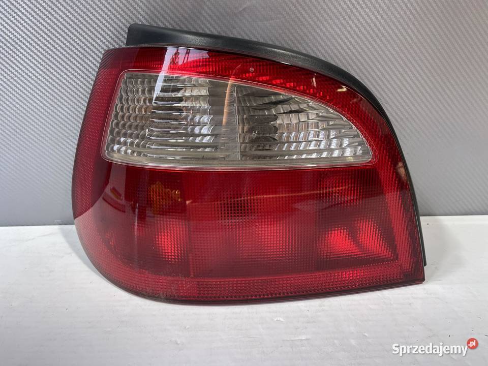 RENAULT MEGANE 1 LIFT LEWA LAMPA TYL wielkopolskie Ostroróg sprzedam