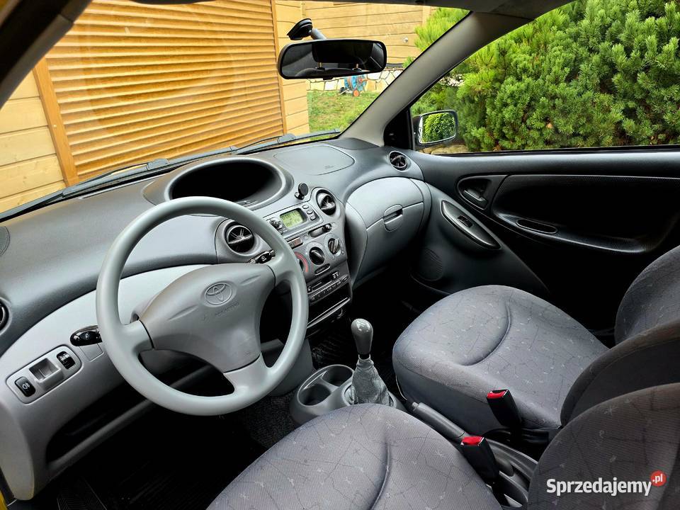 Toyota Yaris 10 benzyna PÓŁAUTOMAT Strzyżów