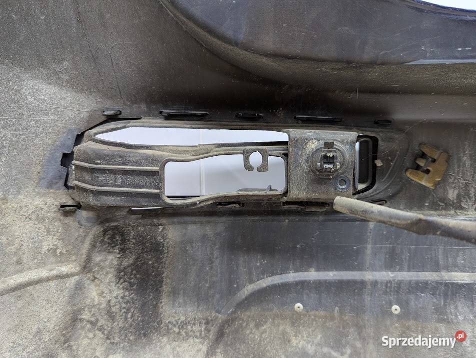 ZDERZAK TYŁ TYLNY D14 DARK BLUE PEARL MITSUBISHI podlaskie Białystok sprzedam