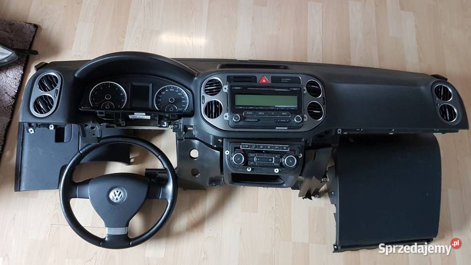 kokpit vw tiguan czesci Piotrków Trybunalski