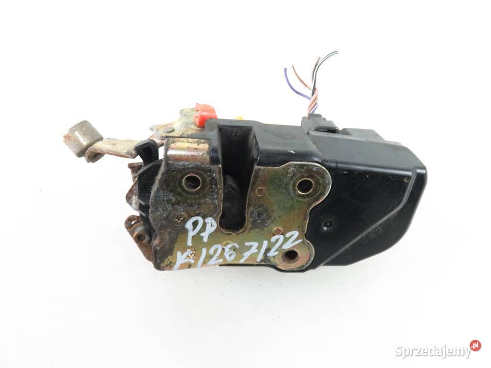 ZAMEK PRAWY PRZEDNI CHRYSLER VOYAGER IV sprzedam