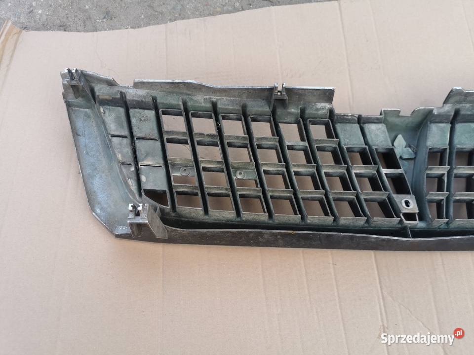 Grill atrapa mitsubishi Pajero sport 9600