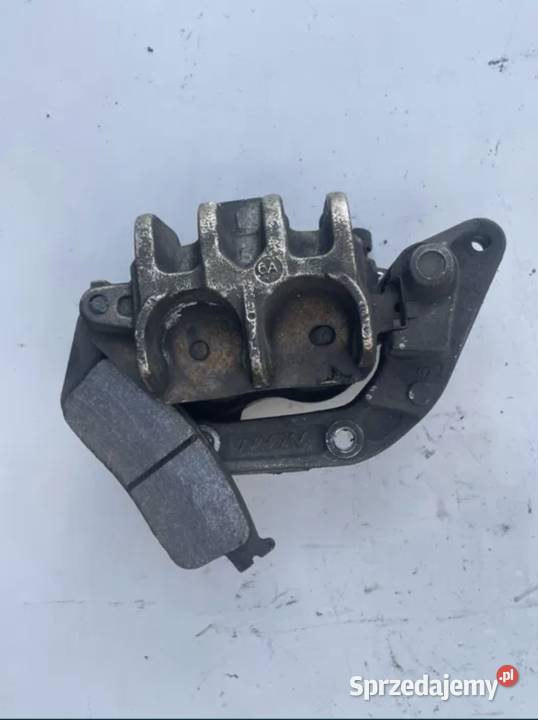Zacisk hamulcowy przód lewy Honda CB 600 Hornet wielkopolskie Ostrzeszów sprzedam