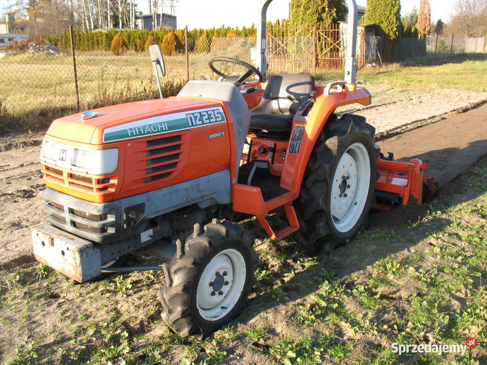 Kubota GT23 4x4 do tur ogrodu tunelu sadu Mroków