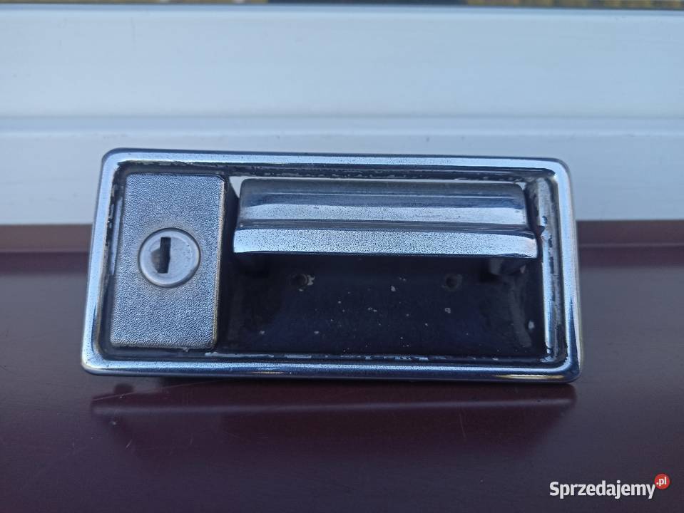 FSO Polonez Borewicz klamka zewnętrzna drzwi Sieradz sprzedam