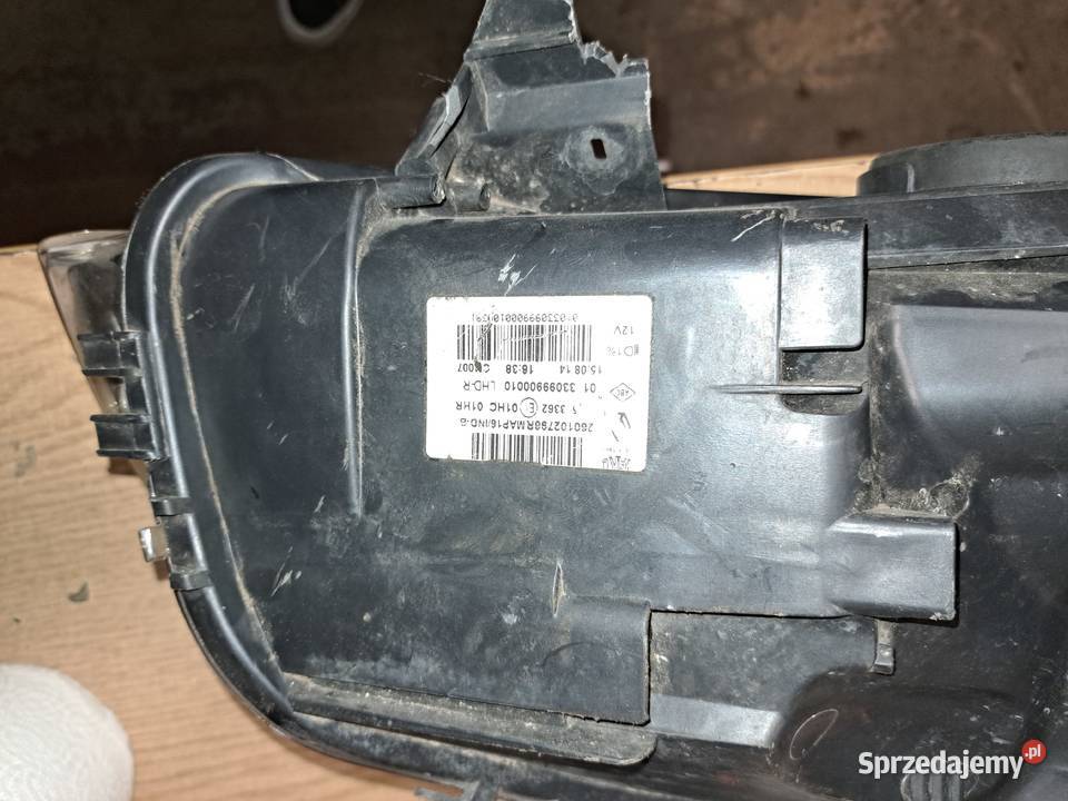 Leflektor Clio4 Warszawa sprzedam