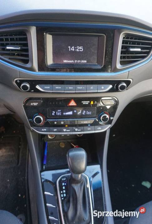 Niski przebieg Plugin 141KM IONIQ