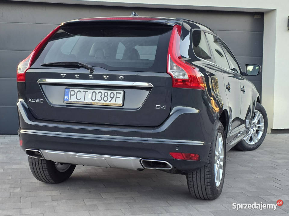 Volvo XC 60 LIFT Śliczny i zadbany nowe opony kurtyny powietrzne