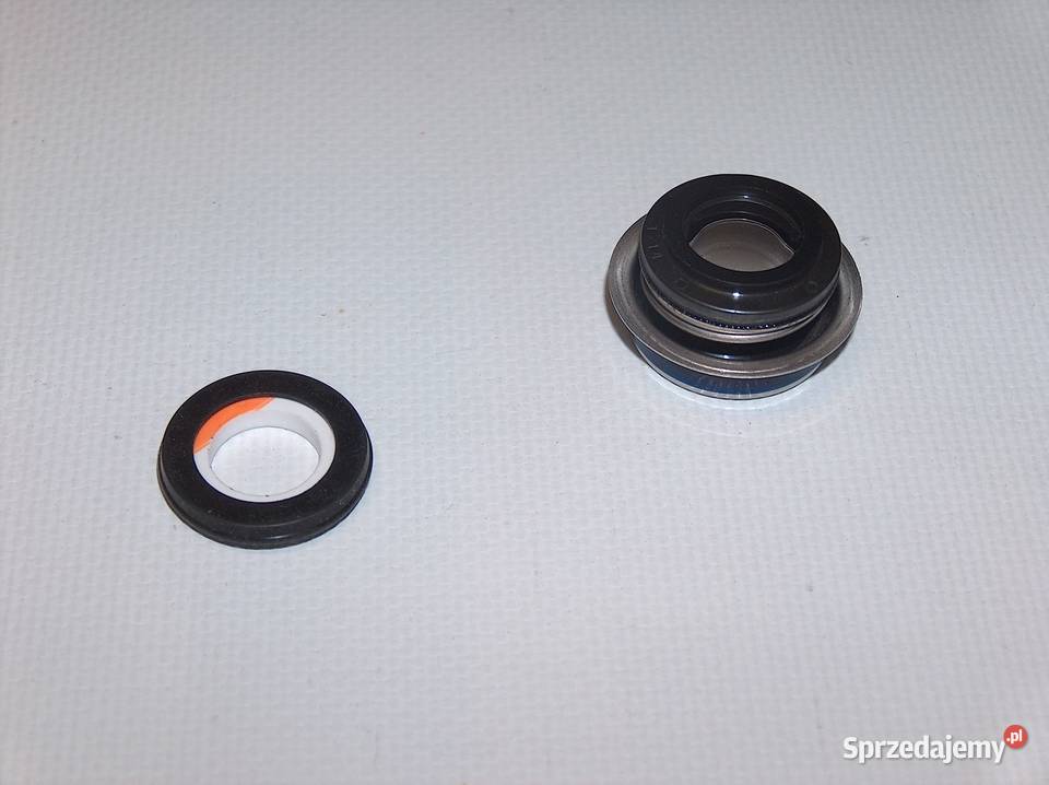 ZESTAW NAPRAWCZY POMPY WODY GSX 1300 AN 400 RF Zabrze sprzedam