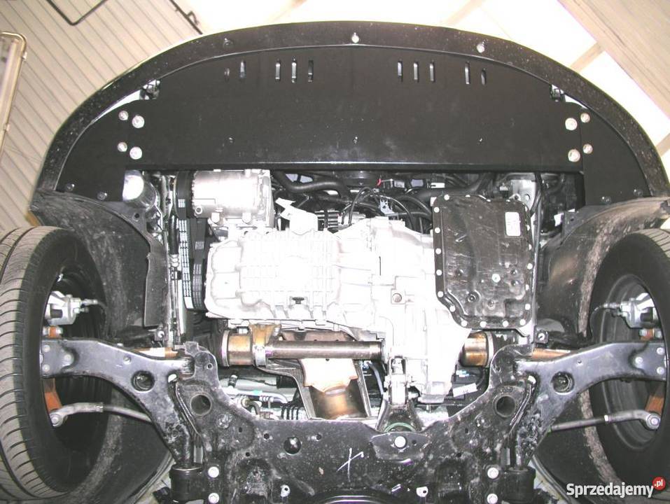 Ford Focus II osłona silnika, miski olejowej, podwozia
