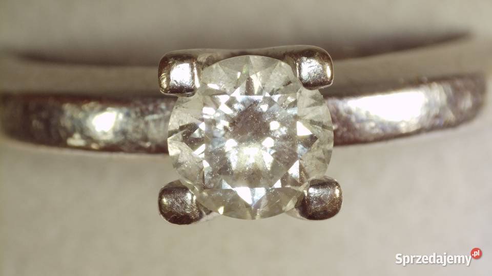 Ekskluzywny pierścionek zaręczynowy z białego Szczecin sprzedam