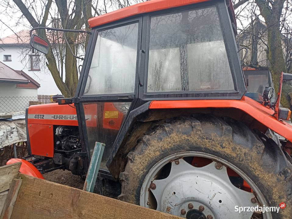Ursus 4512 Ciągniki Radocza