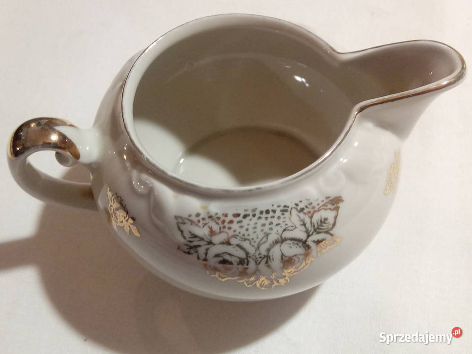 porcelanowy stary mlecznik z talerzykiem mazowieckie Piotrówek sprzedam