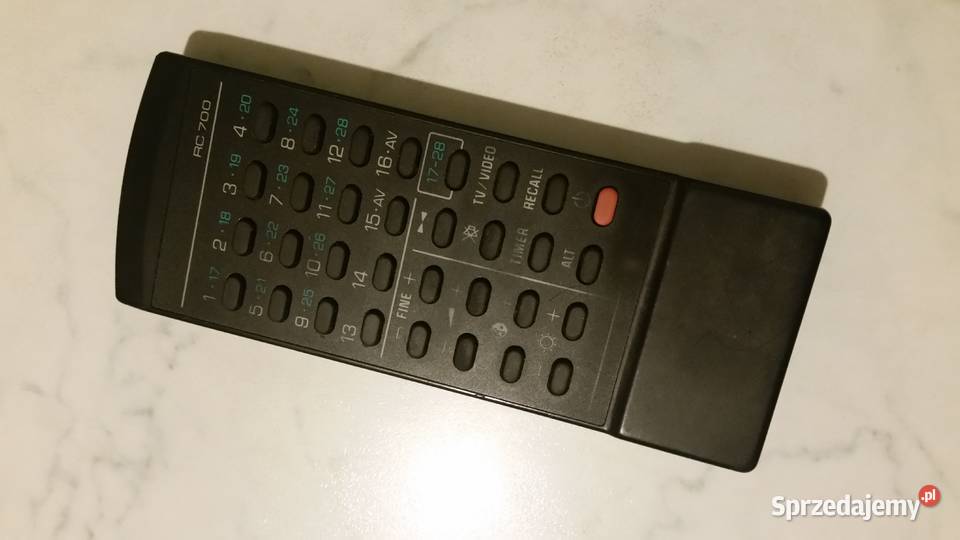 Pilot RC 700 do telewizora SANYO sprzedam