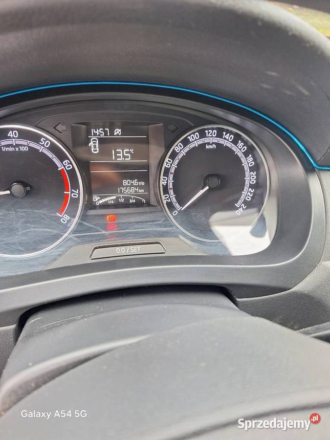 Skoda Rapid 10 tsi Active garażowany sprzedam