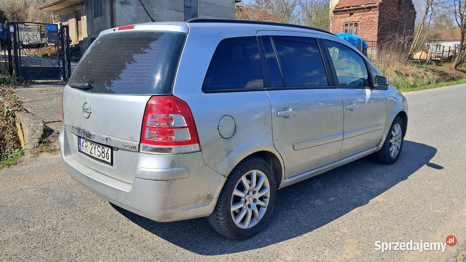 Opel Zafira 19 cdti 2008r Pietrzejowice