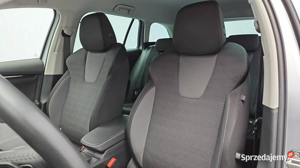 koda Octavia Octavia 20 TDI Ambition DSG Z lakier metallic Warszawa