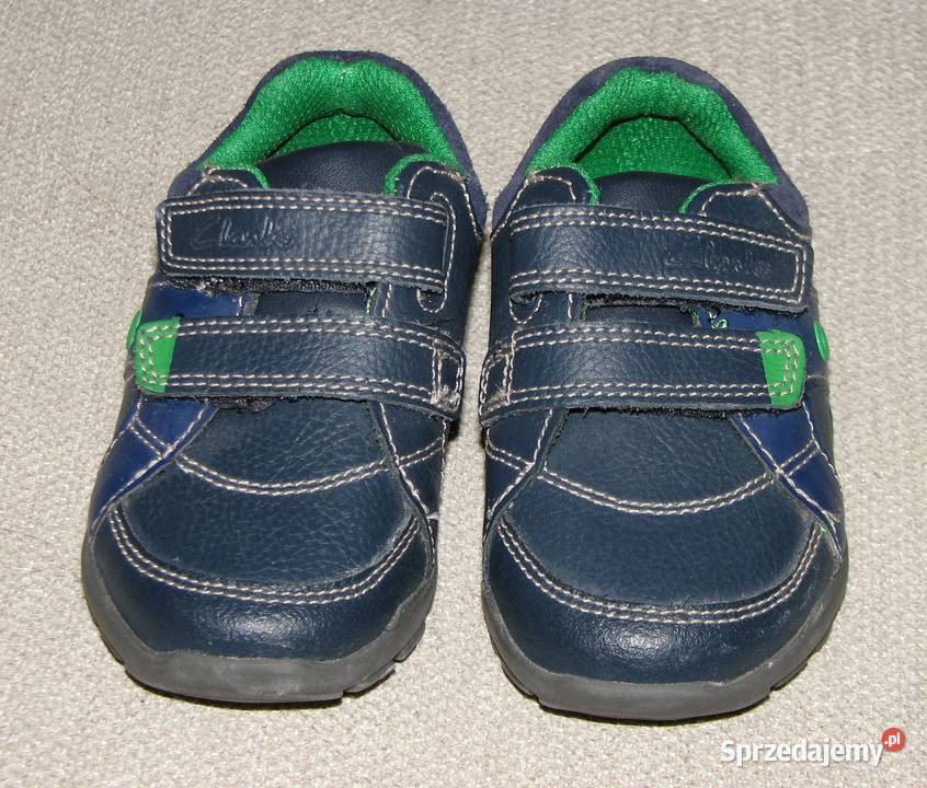 Clarks świetne półbuty świecące skóra 20 Trzewiki i półbuty Wrocław