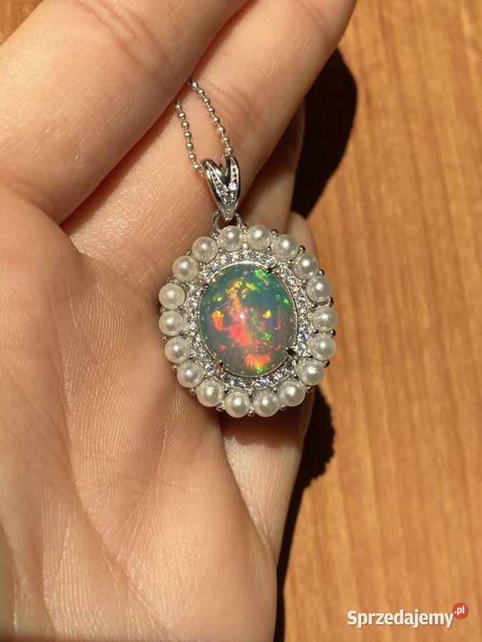 Duża zawieszka z opalem etiopskim Warszawa sprzedam