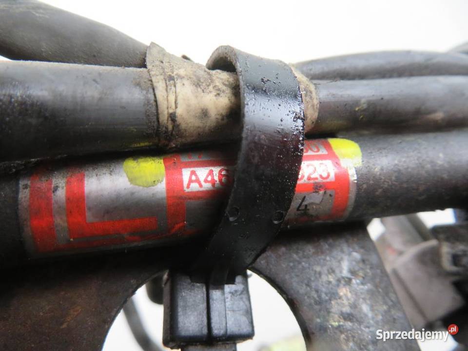 LISTWA WTRYSKOWA IMPREZA II 20 FBLC100 Listwy wtryskowe małopolskie sprzedam