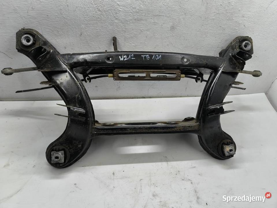 SANKI WÓZEK BELKA TYŁ MERCEDES ECLASA W212 22CDI