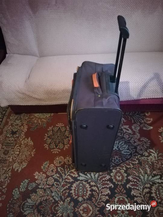 Walizka podróżna na kółkach duża Katowice sprzedam