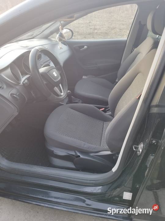 Sprzedam Seat Ibiza Trawniki