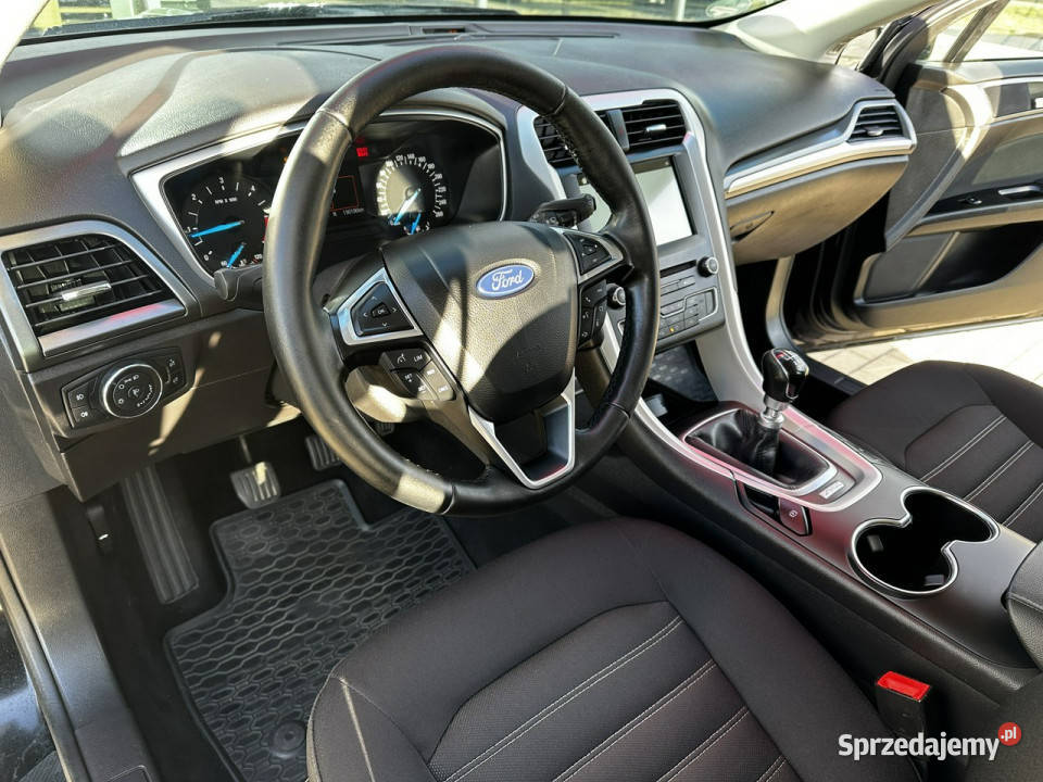 Ford Mondeo 8xAlu CzujnikiAsystent Grzane fotele światła do jazdy dziennej opolskie