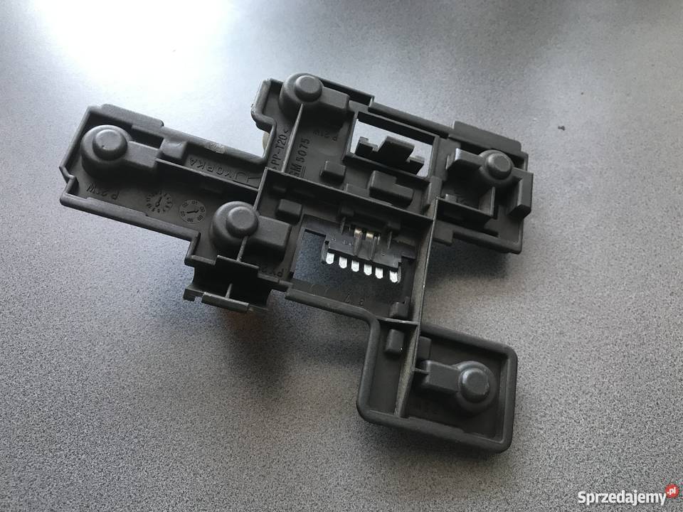 wkład lampy tył opel VECTRA B LIFT HB SED prawy