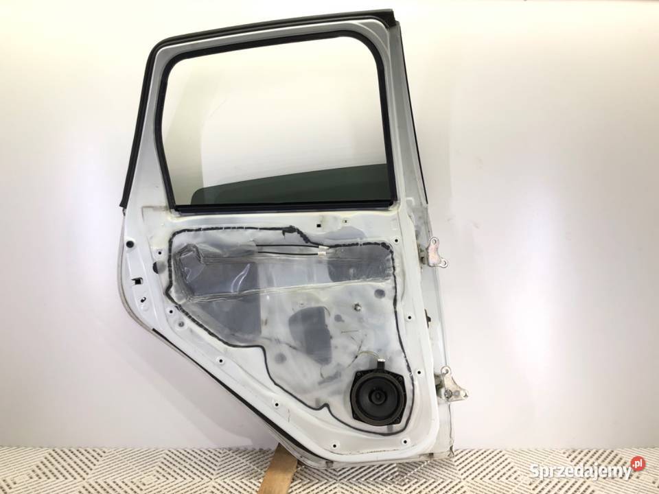 DRZWI LEWY TYŁ MITSUBISHI COLT VI Hatchback 0212 sprzedam