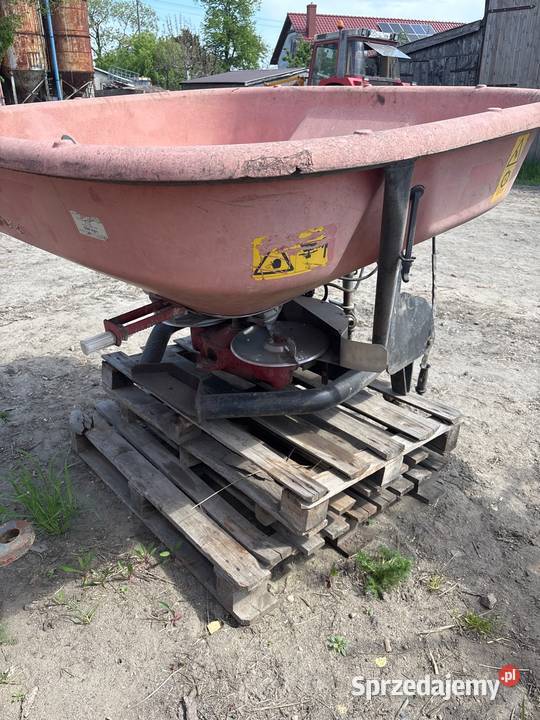 Rozsiewasz nawozów Trioliet vicon Leszno
