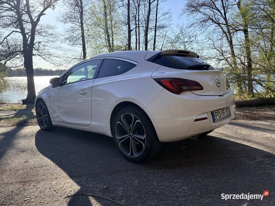 Astra J GTC 20 CDTI 165 2012 OPC Line wielkopolskie Poznań