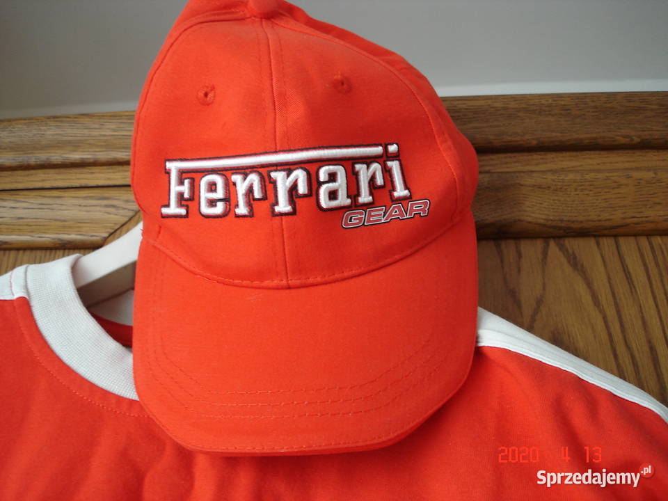 Czapka ferrari plus koszulka łódzkie Tomaszów Mazowiecki sprzedam