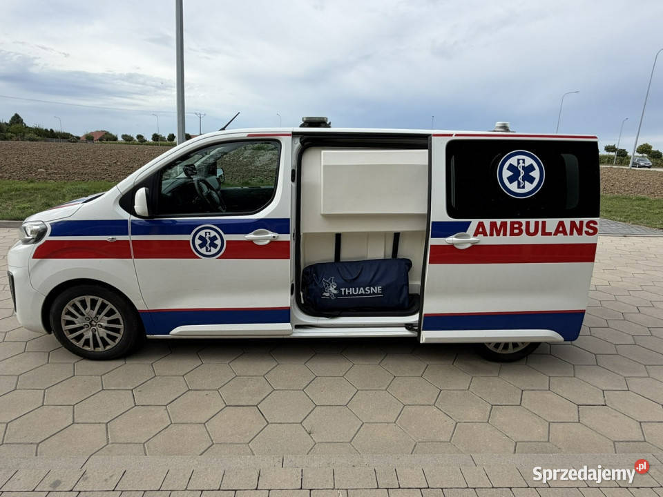ambulansy Peugeot Expert Peugeot Expert Ambulans wielkopolskie Gostyń