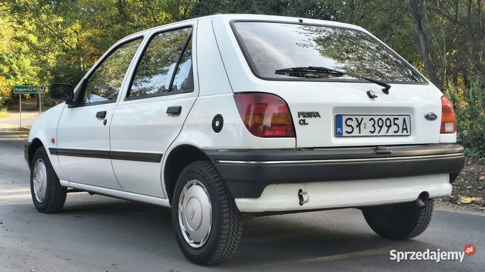 FORD FIESTA MK3 SALON POLSKA 39 ORYGINALNY nieuszkodzony Zgierz