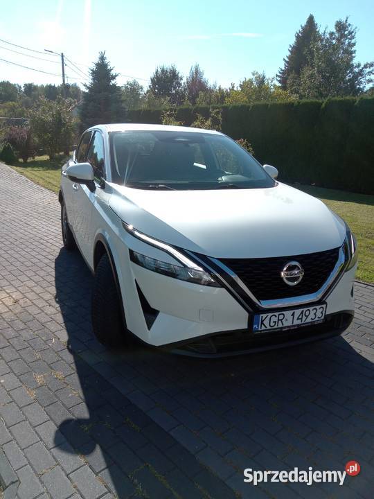Nissan Qashqai 2022r bezwypadkowy biała perła aluminiowe felgi Gorlice sprzedam