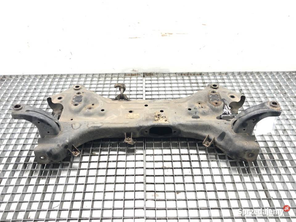 BELKA POD SILNIK HYUNDAI i20 II 12 83 SANKI