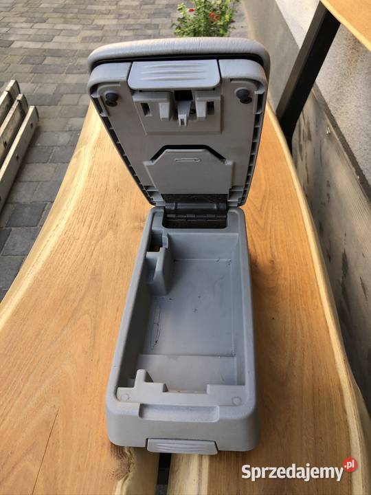 Chrysler Pt Cruiser lift podłokietnik Wieluń