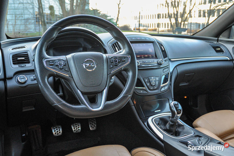 Opel Insignia 20T 250 Bezwypadkowy Skóry Salon Wrocław