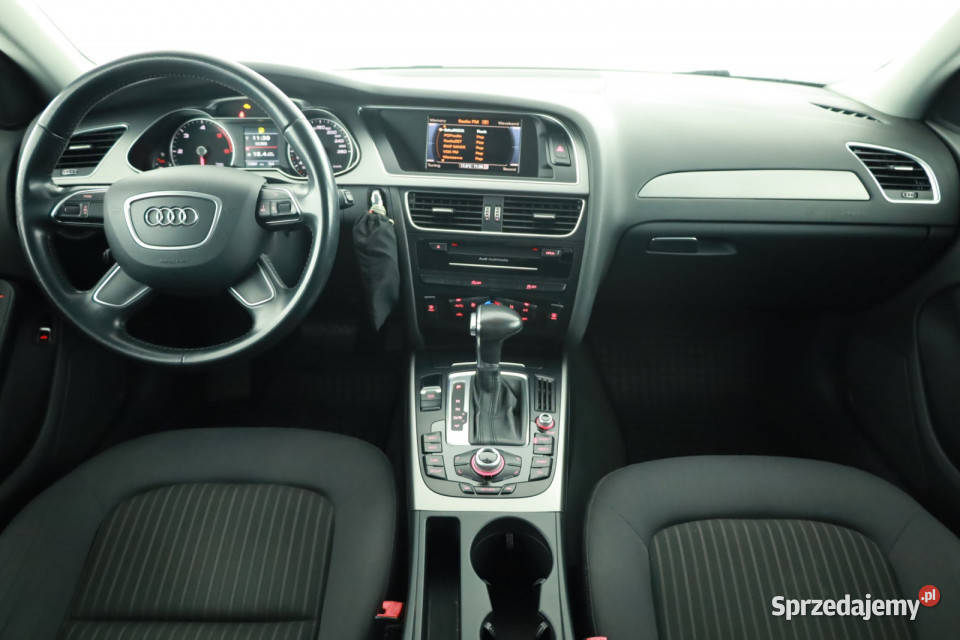 Audi A4 20 TDI relingi dachowe mazowieckie Piaseczno