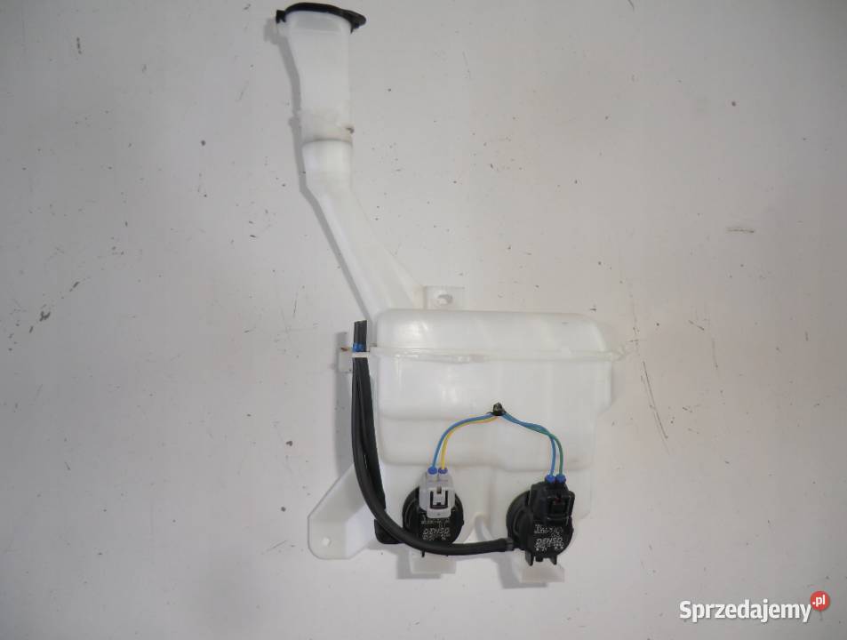 Toyot Urban Cruiser zbiornik płynu do