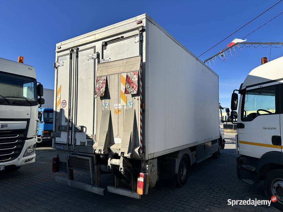 MercedesBenz Atego 1023 Chłodnia 2x Komory Winda Grójec