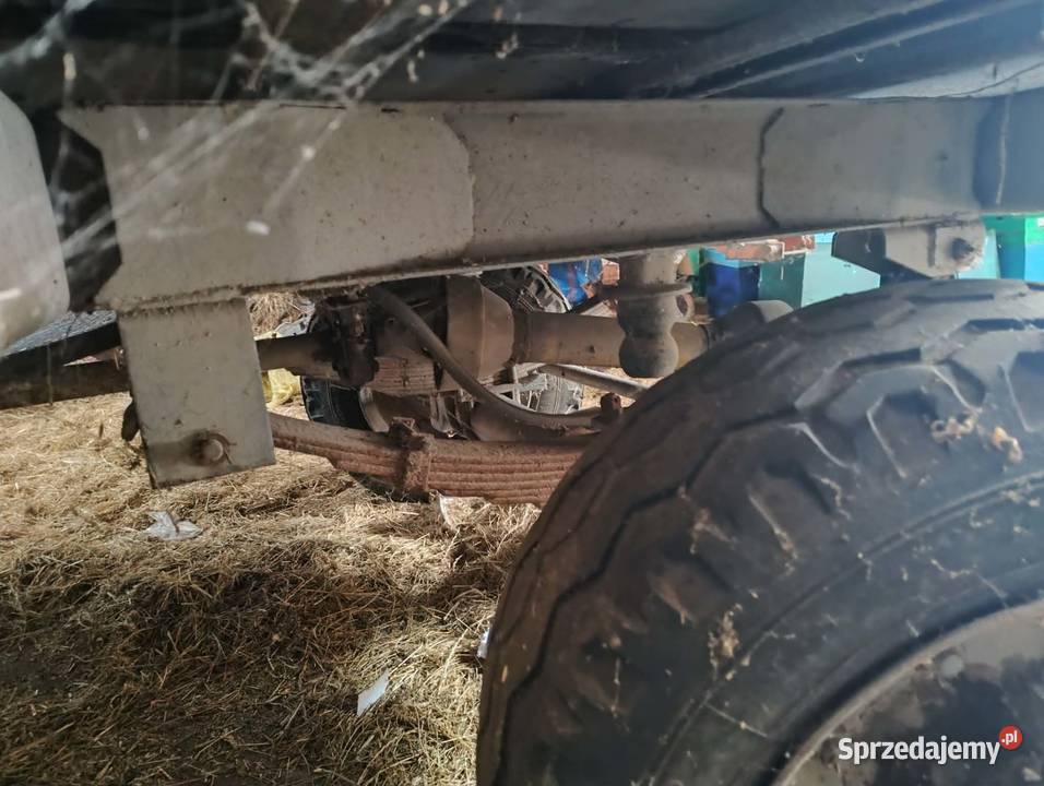 Rozrzutnik czarnabiałostocka dwuosiowy Krasew