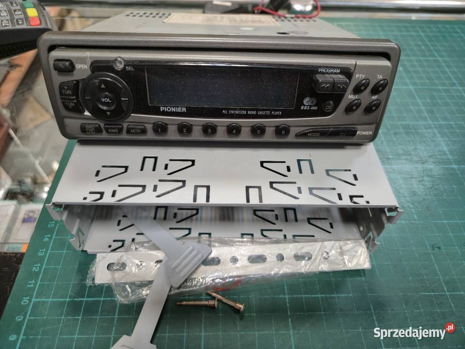 Radio samochodowe Pionier