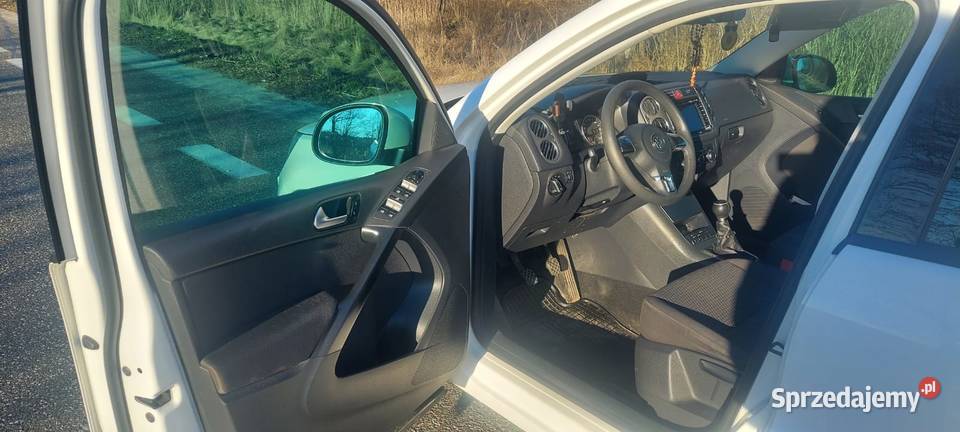 VW Tiguan 2008r Baiły Czarne Wnętrze Klima Tiguan Skarżysko-Kamienna sprzedam